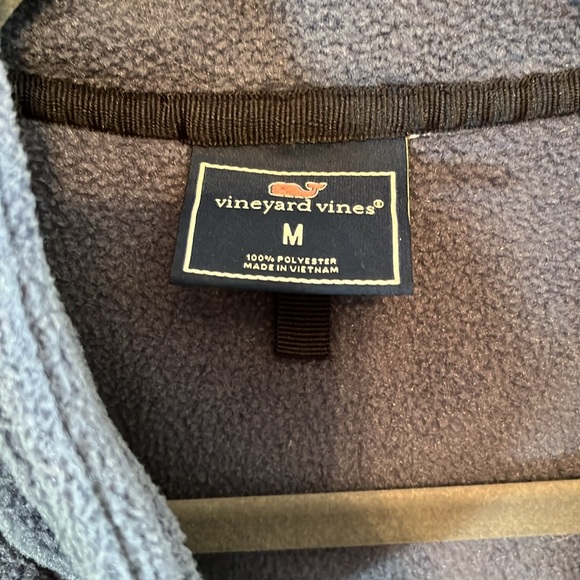 EUC men’s size M Vineyard Vines vest - Picture 4 of 4